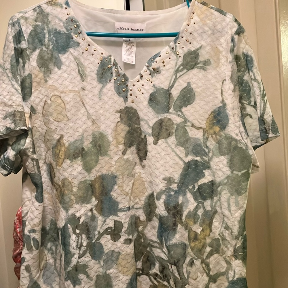 Alfred Dunner Women's Pullover Top Blouse Santa Fe Avocado Green size Large